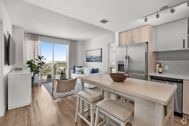 Interior Photo - OLD TOWN SQUARE