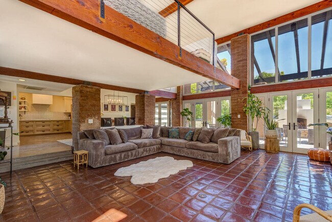 Foto del edificio - 3650 N 38th St