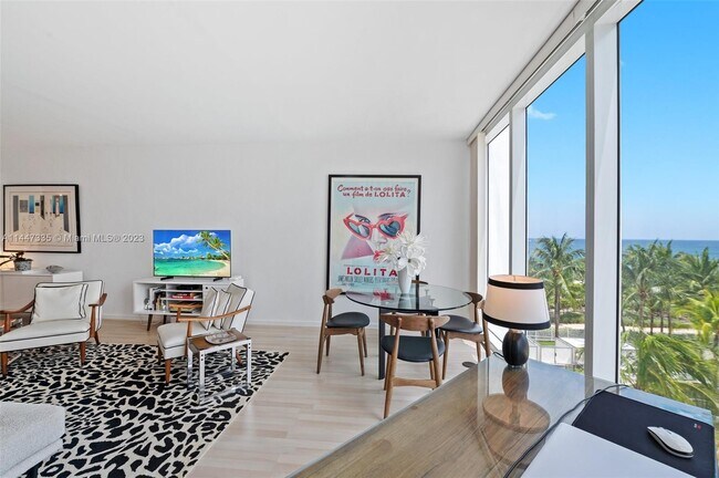 Foto del edificio - 10275 Collins Ave