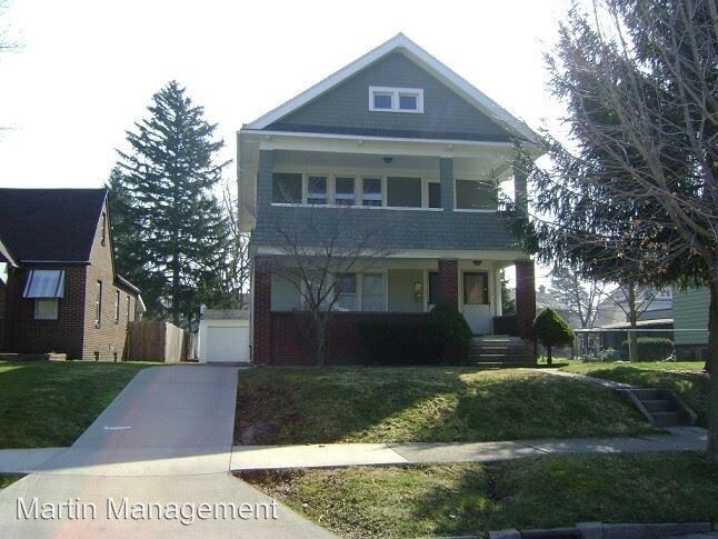 Primary Photo - 1415 Kenyon Dr