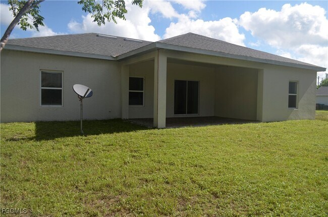 Foto del edificio - 4228 NW 25th St