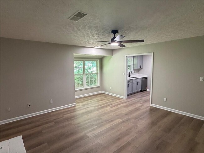 Foto del edificio - 1286 N Lea Ct SE