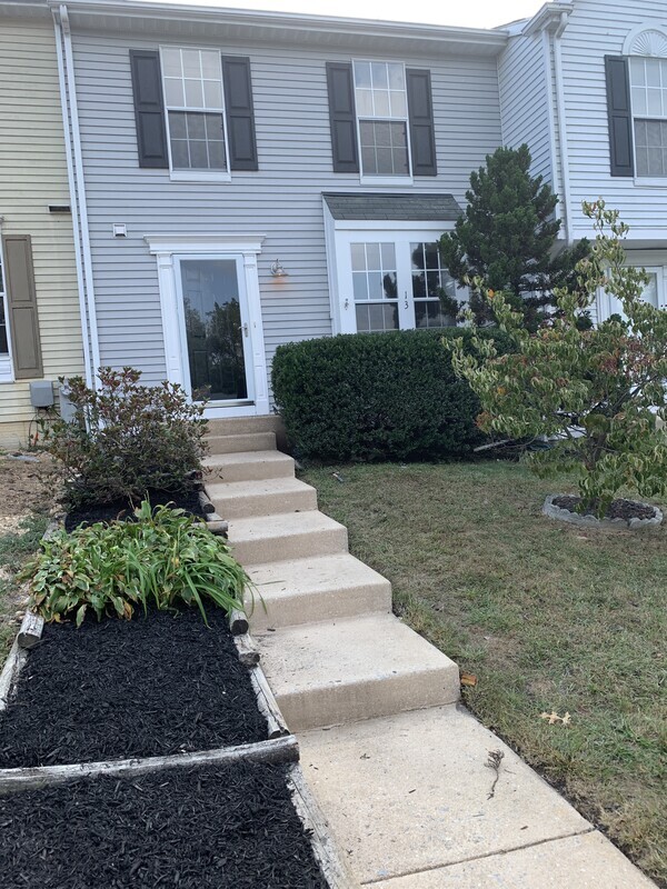 Foto principal - 1320 Germander Dr
