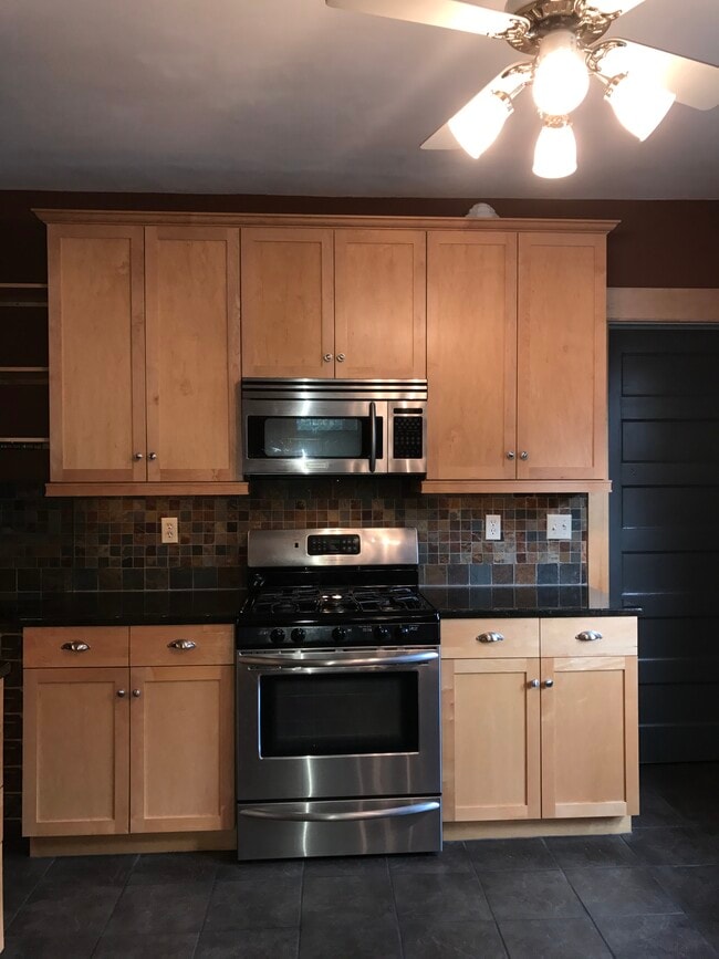 Foto del edificio - 1135 5th St NE