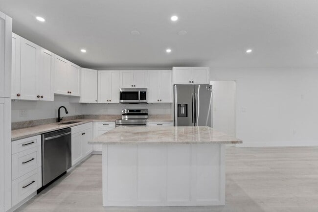 Building Photo - 1279 Beach Rd
