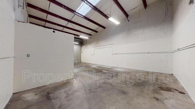 Building Photo - 6200 Stainless Way