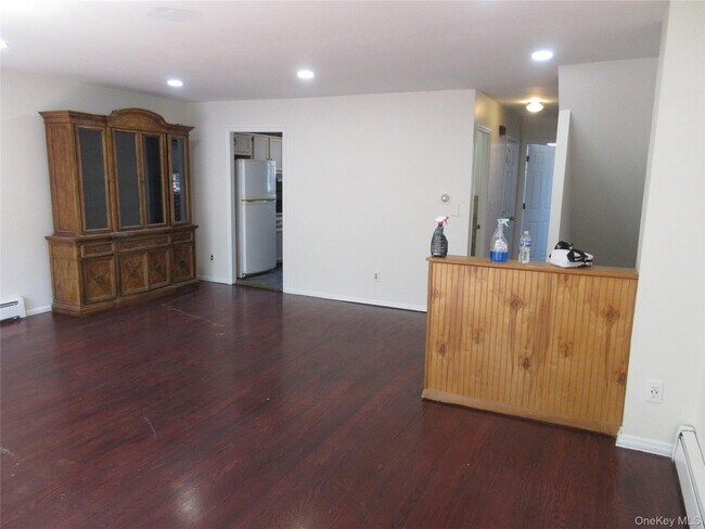 Foto del edificio - 108 Coolidge St