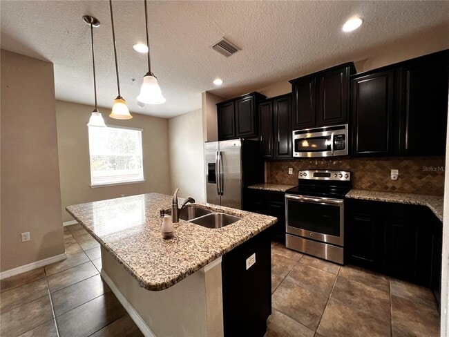 Building Photo - 8613 Andalucia Field Dr