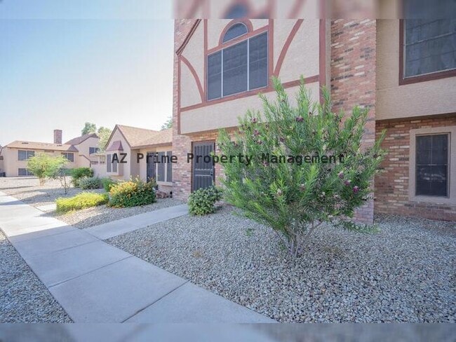 Photo - 8111 W Wacker Rd Townhome