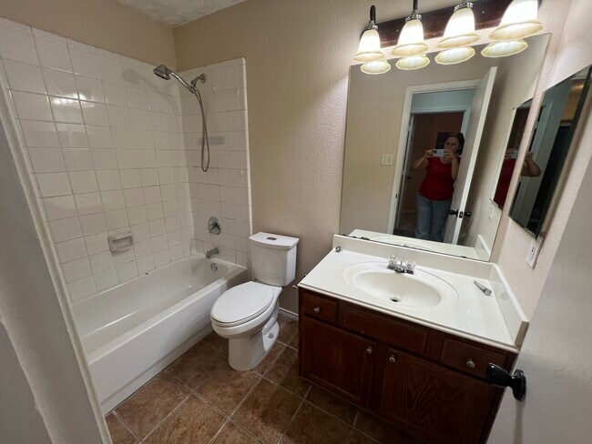 Building Photo - 5519 Laysan Ct