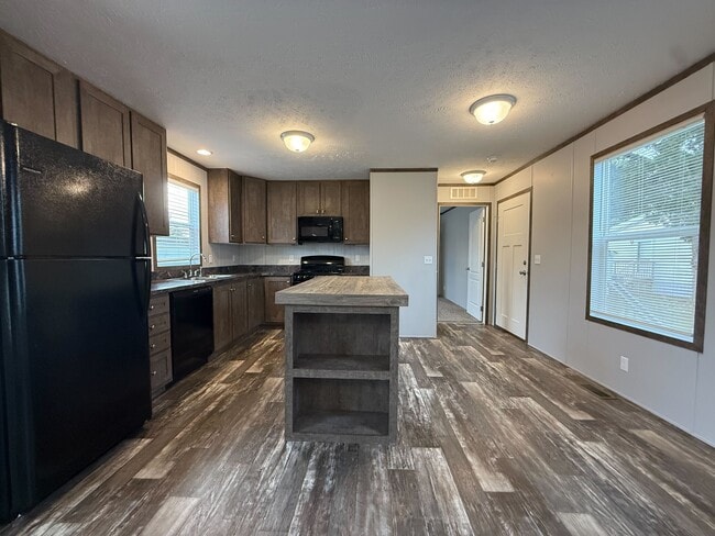 Foto del edificio - 11987 Springbrook Ct