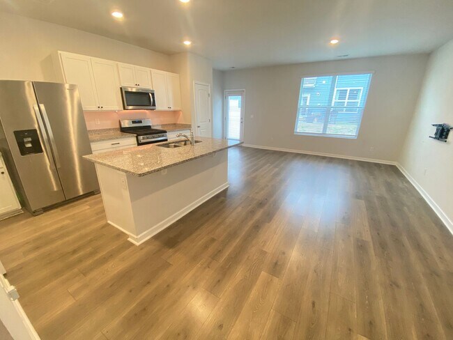Foto del edificio - For Lease - 3 Bed, 2.5 Bath, 1600 sqft Tow...