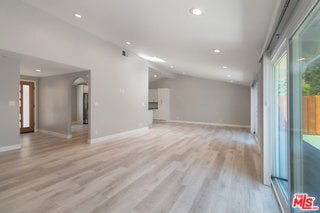 Building Photo - 5634 Mason Ave