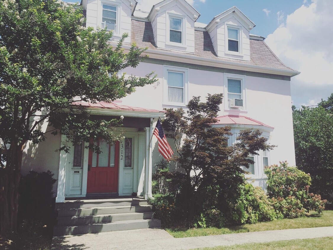 312 Ingleside Ave, Catonsville, MD 21228 House Rental in Catonsville