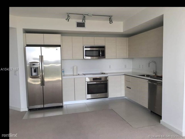 Foto del edificio - 2 br, 2 bath  - 4250 Biscayne Blvd Ste 77