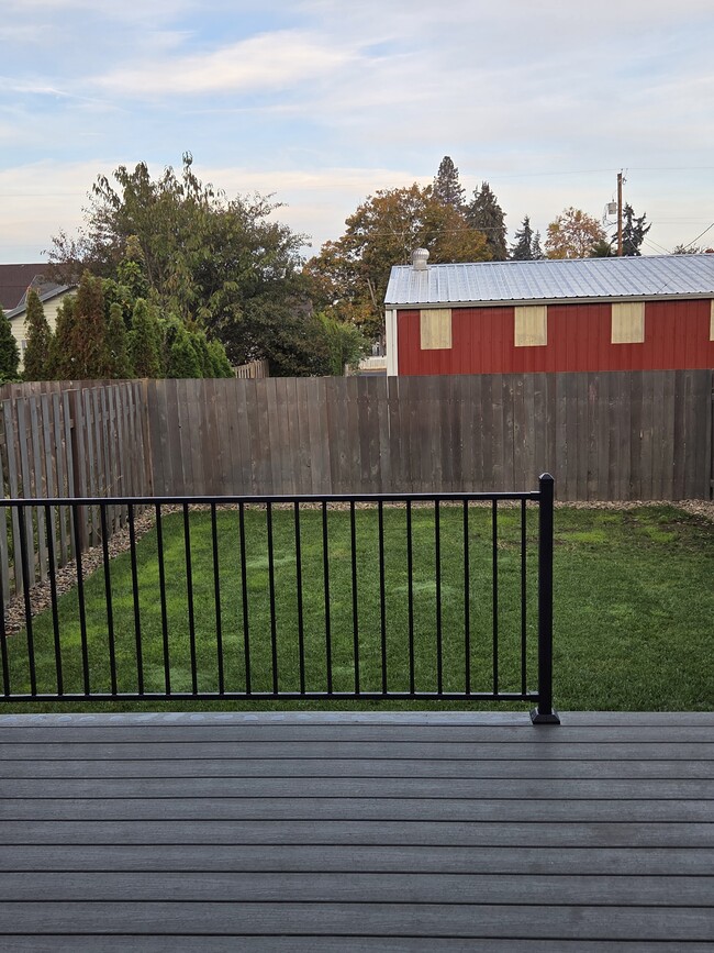 Foto del edificio - 111 Section St