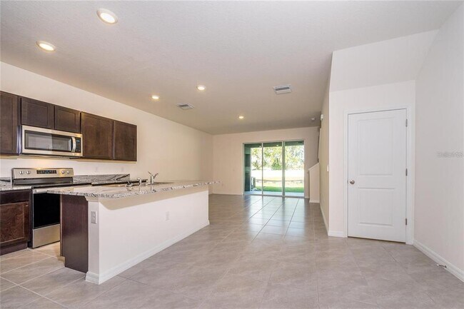 Building Photo - 34293 Sorrel Mint Dr