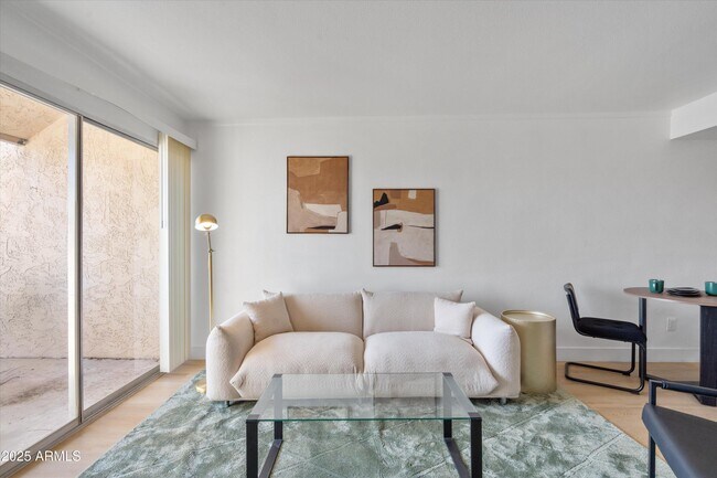 Foto del edificio - 3314 N 68th St