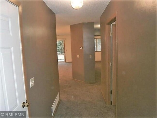 Foto del edificio - 1232 Spruce Ct