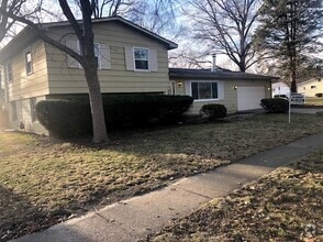 Building Photo - 2013 Winchester Dr