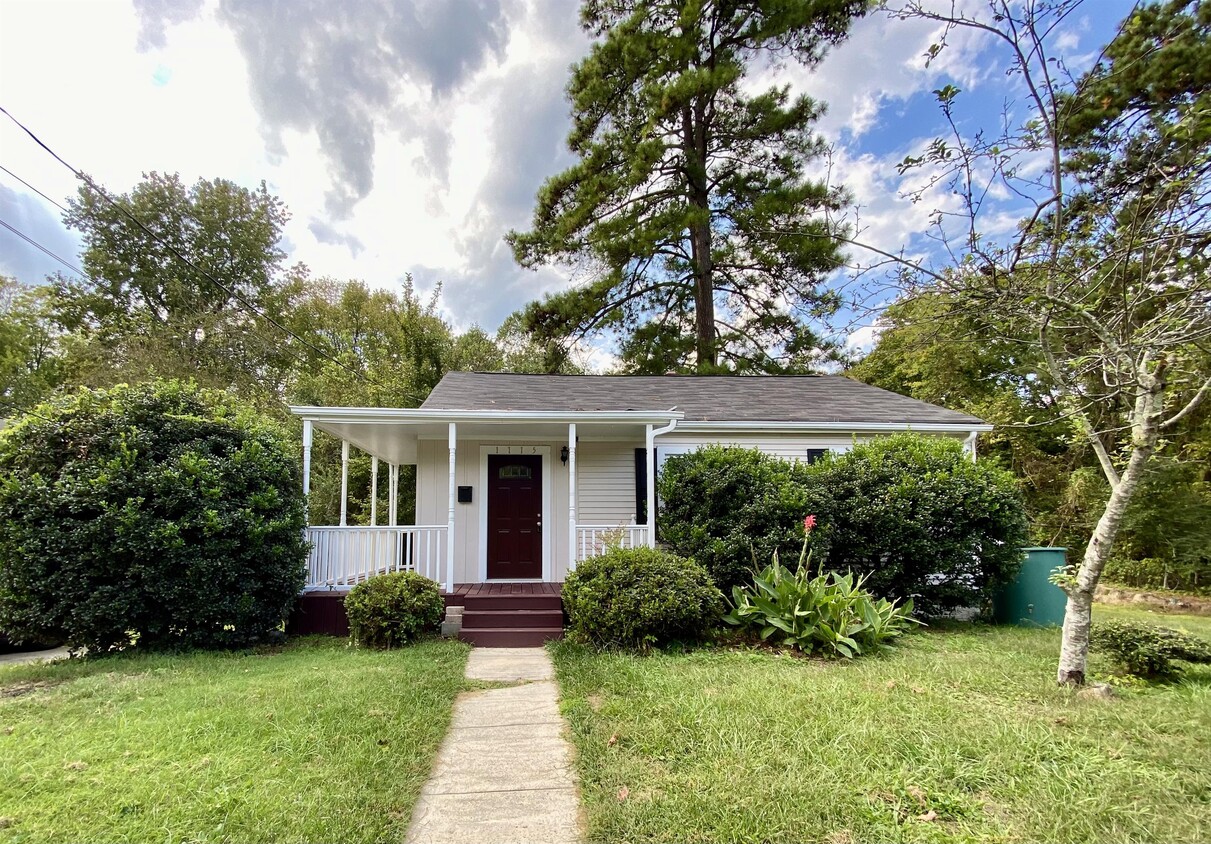 Primary Photo - 1115 Onslow St