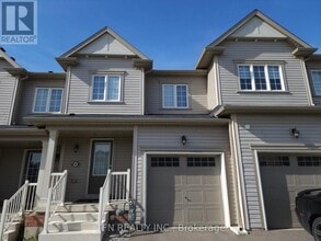 Building Photo - 64 Tilbury St
