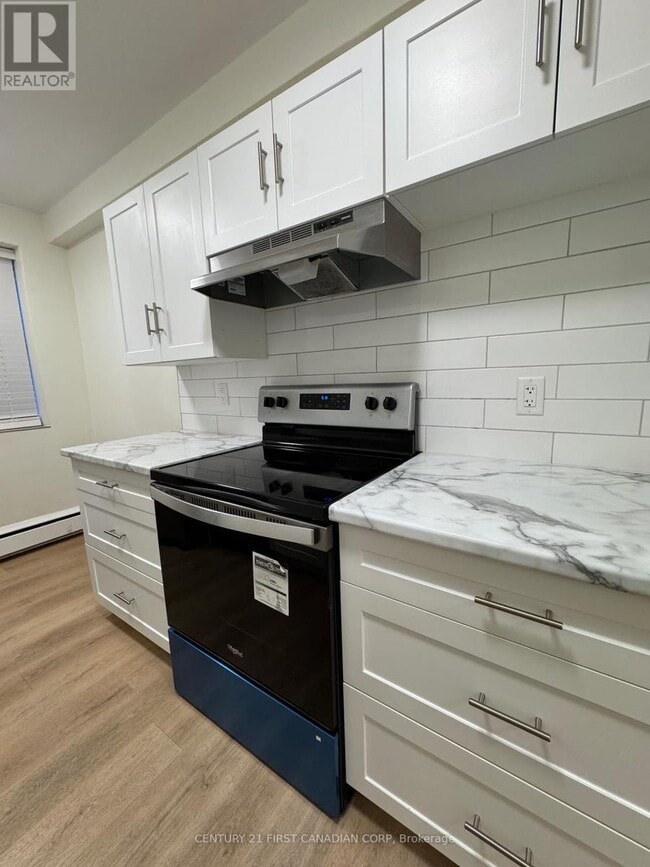 Building Photo - 75 High St