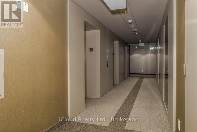 Building Photo - 100 Harbour St