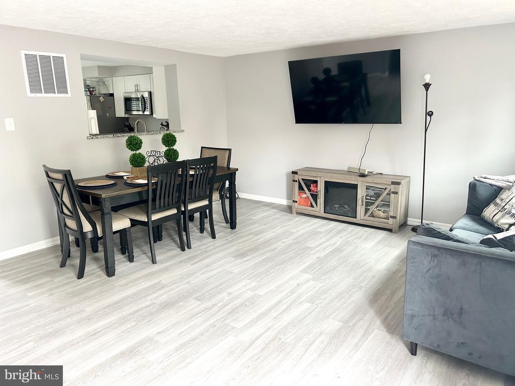 7847 Paddock Way, Woodlawn, MD 21244 Townhome Rentals in Woodlawn MD