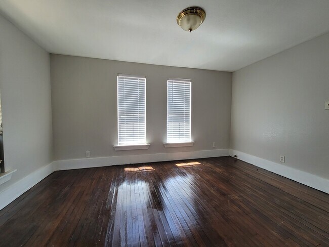 Foto del edificio - 1504 8th St