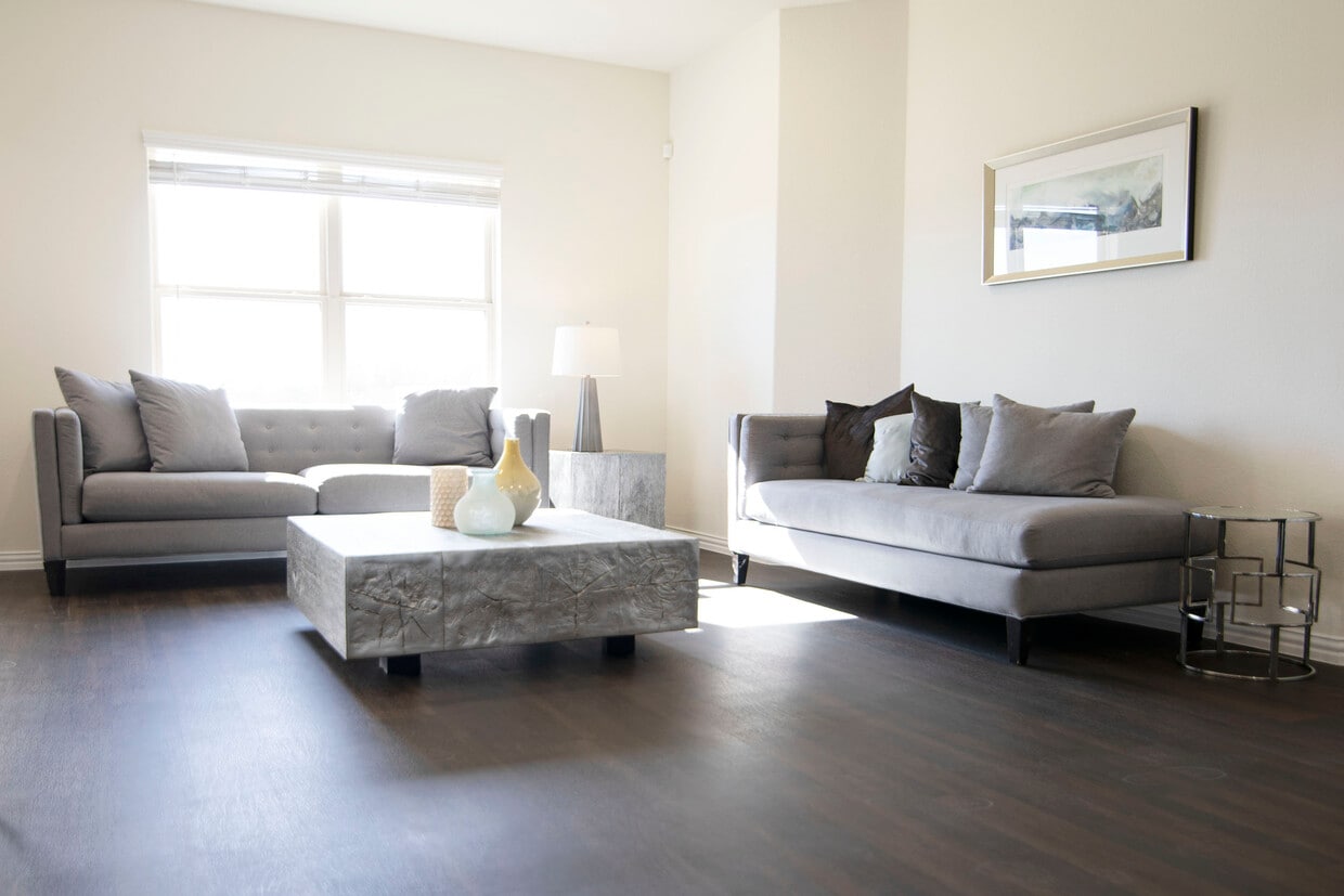 Foto del edificio - 10022 Spice Ln