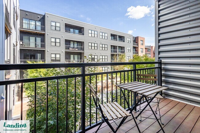 Foto del edificio - 11221 Synergy Dr