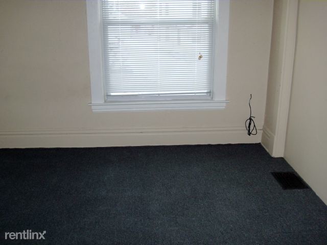 Building Photo - 1 br, 1 bath 4plex - Madison 1046