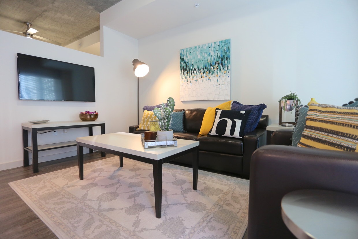 Photo - Square On 5th Apartments