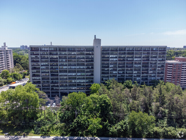 Building Photo - Somerset Apartments