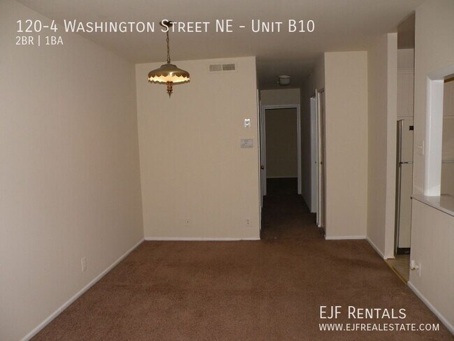 Foto del edificio - 120-4 Washington St NE