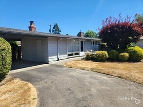 Building Photo - 102-108 NW 137th Ave