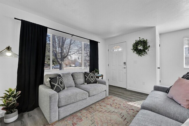 Foto del edificio - 2113 S Owyhee St