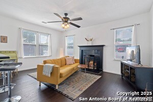 Foto del edificio - 508 Blanco Rd