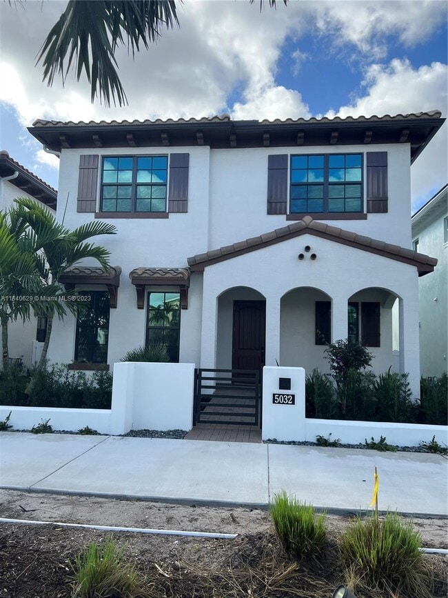 Building Photo - 5032 Grandiflora Rd