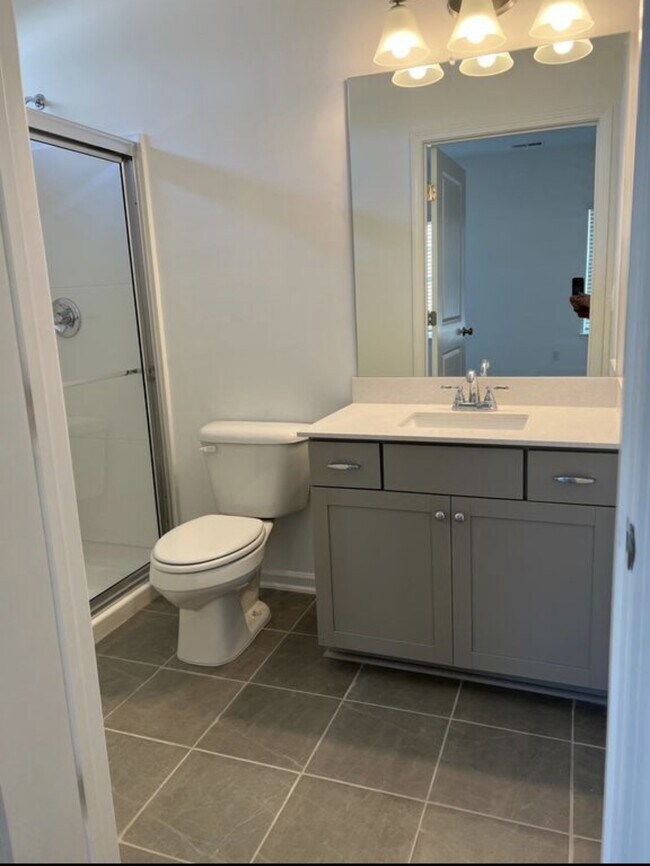 Foto del edificio - 2230 Zeva Cir