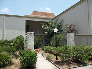 Building Photo - 3272 S Semoran Blvd