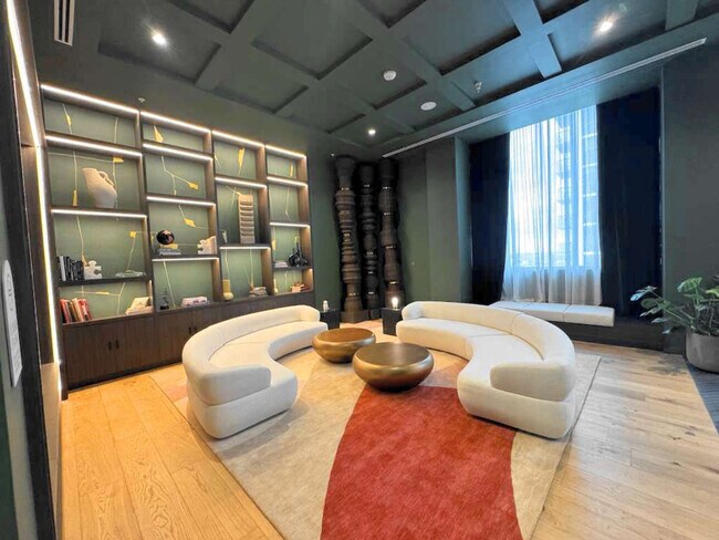 Foto del edificio - 11 NE 6th St