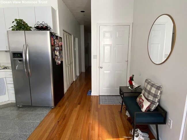 Building Photo - 240 Hanover St