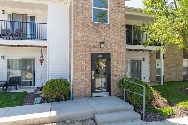 Entrance - Misty Glen Apartments