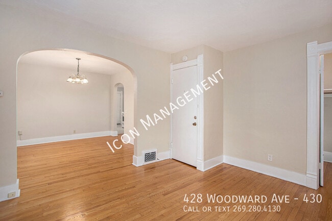 Building Photo - 428 Woodward Ave