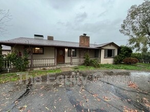 Building Photo - 228 W Teapot Dome Ave