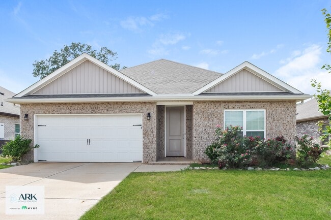 Building Photo - 12847 Tallulah Dr