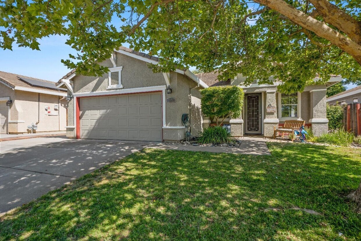 2070 Larkflower Way, Lincoln, CA 95648 House Rental in Lincoln, CA