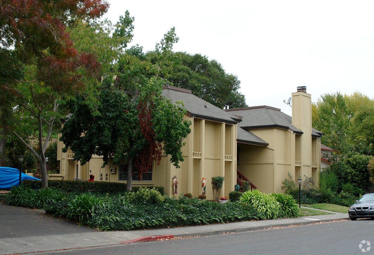 Foto del edificio - 2248 Mesquite Dr